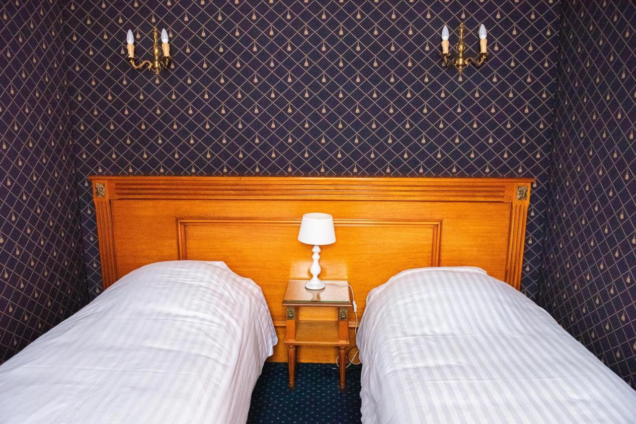 Hotel Jolly Roger Dunkirk Exteriér fotografie